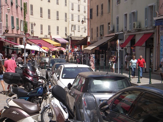 gata_ajaccio